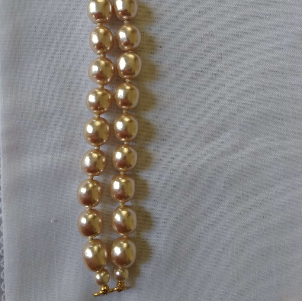 Karl Lagerfeld vintage pearl bracelet - Picture 4 of 7